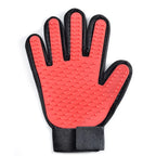 Pet Grooming Glove – Gentle Hair Remover for Dogs & Cats